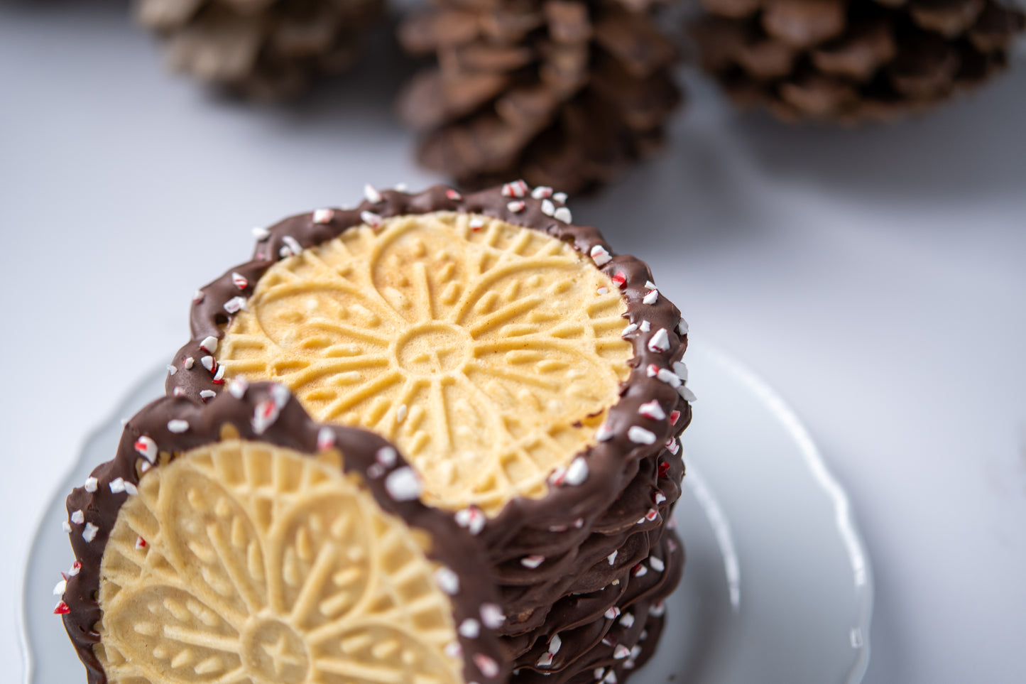 Peppermint Dipped - Seasonal Limited Edition